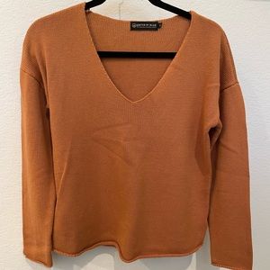 EUC United by Blue Burnt Orange V-Neck Sweater Size S